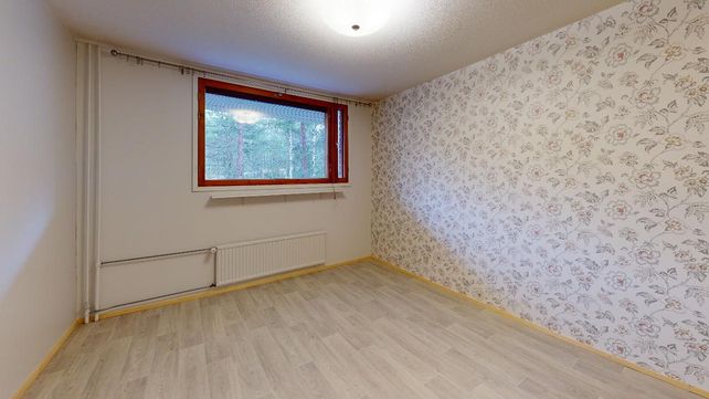 Karhuntie 15, 3h+k+p, 75,0 m², Heti