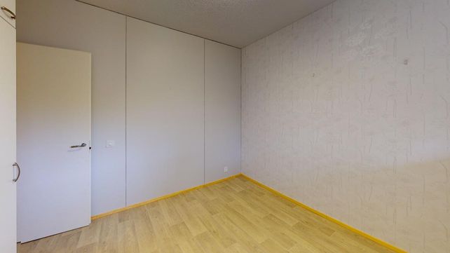 Karhuntie 15, 3h+k+p, 75,0 m², Heti